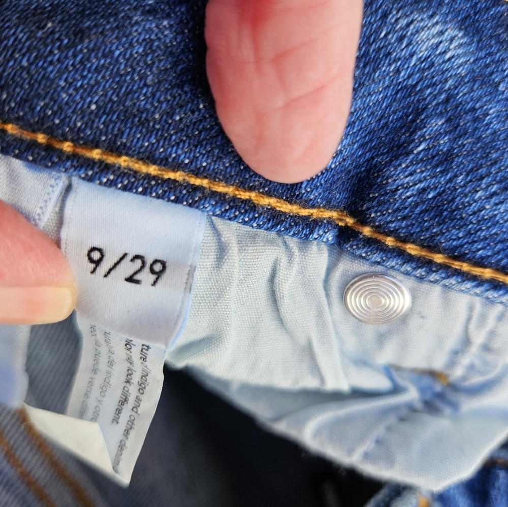Risen High Rise Flare Cropped Button Fly Medium Wash 5 Pocket Jeans 9/29 - Picture 12 of 14